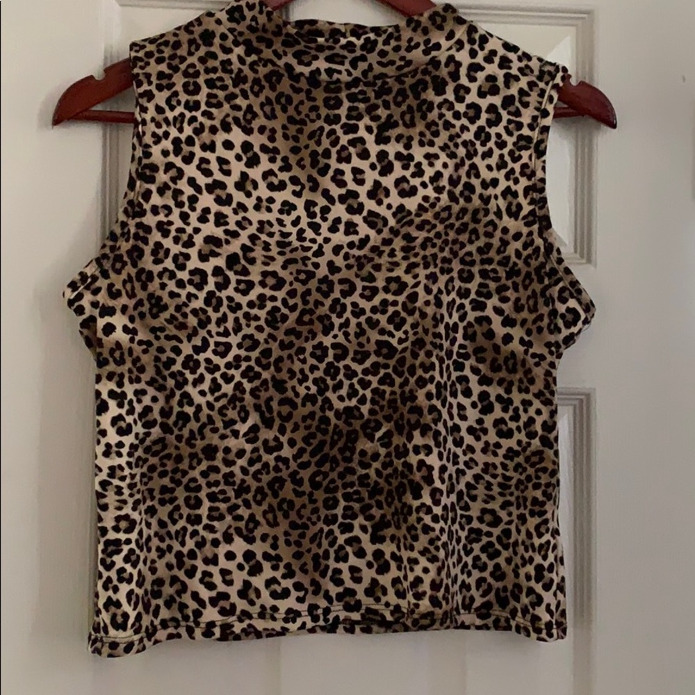 Cheetah print crop top